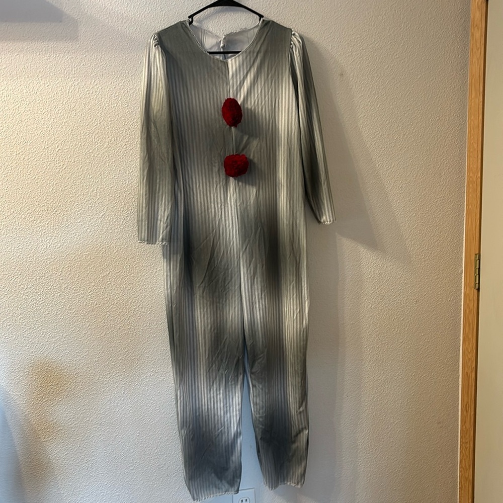 Pennywise costume one piece